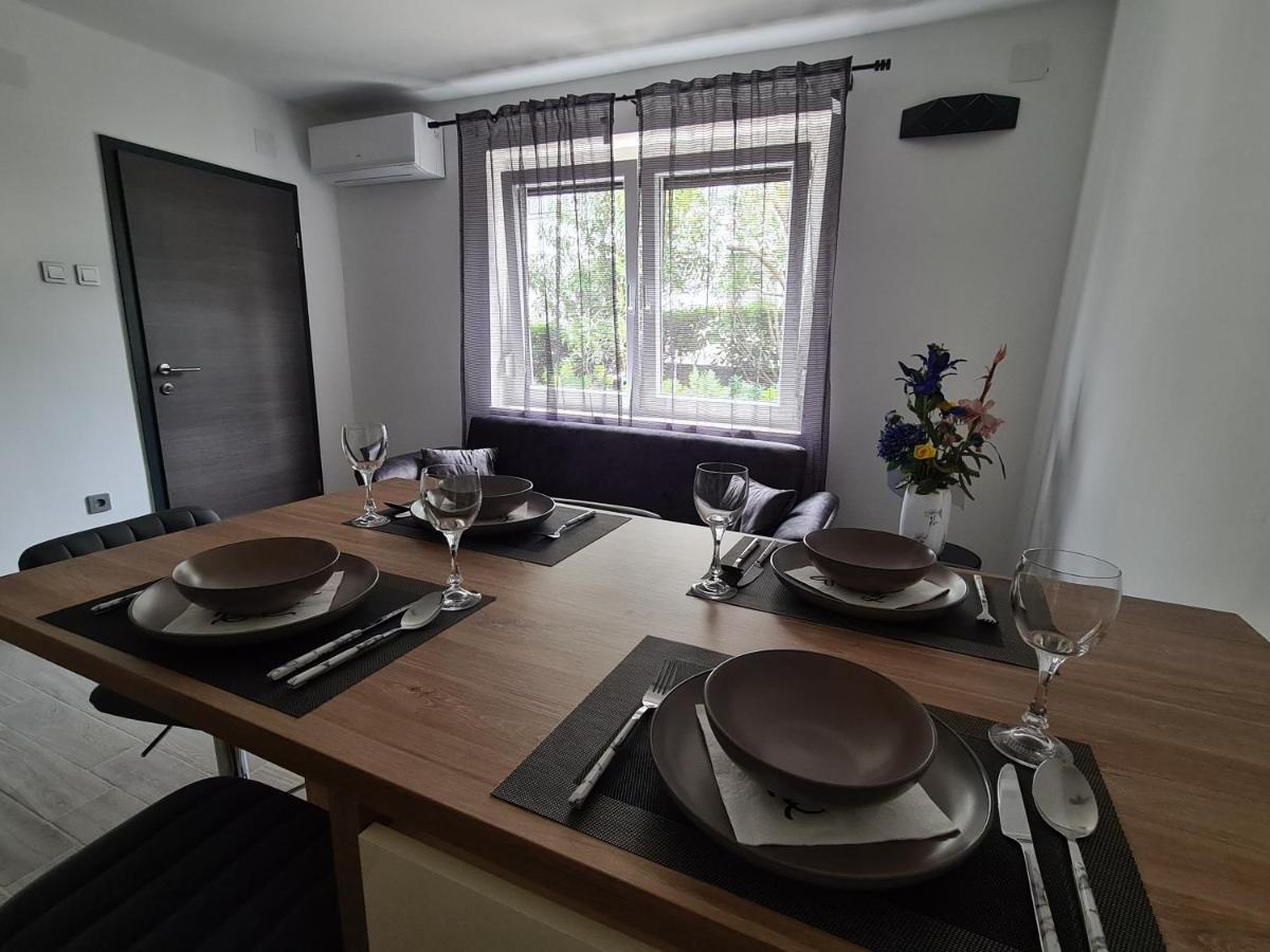 Apartman Nika Crikvenica Exterior foto